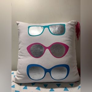Cute sun glasses pillow